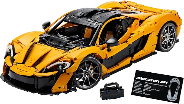 LEGO Technic McLaren P1™ 42172 - Otomobil Tutkunu Yetişkinler için Sergilenebilir Araba Modeli Yapım Seti (3893 Parça)