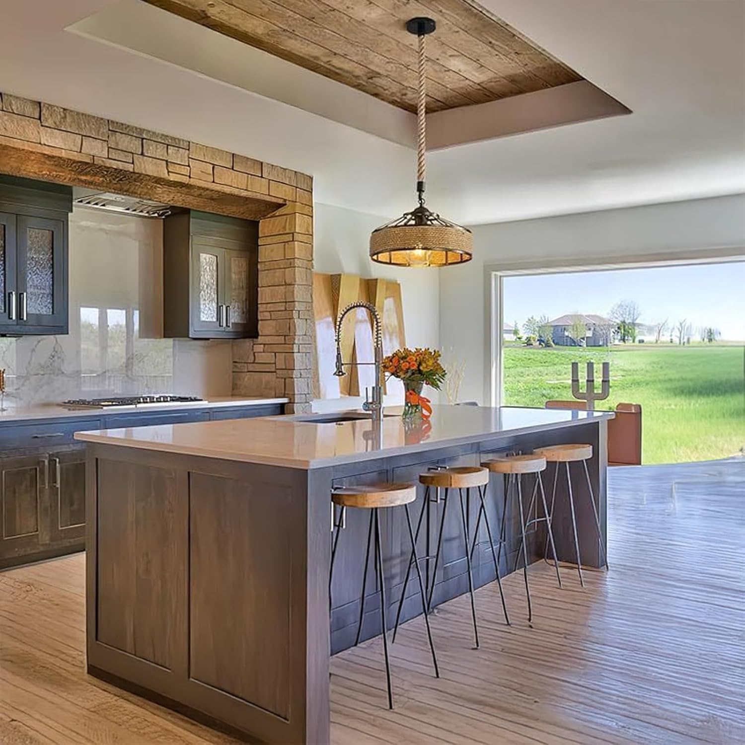 Outdoor Retro Hollow Pendant Light, Pastoral Adjustable Classic Hanging Lamp, Industrial Iron Lantern for Living Room, Dining Room, Garden, Courtyard, Gazebo, Countryside, Patio(Medium)