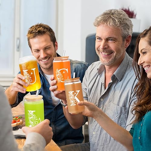 Miniatura 4 de MAFYE Vasos de vidrio con inicial con tapas y pajitas, regalos con monograma para mujeres, vaso de vidrio de cerveza de 16 onzas, taza de café