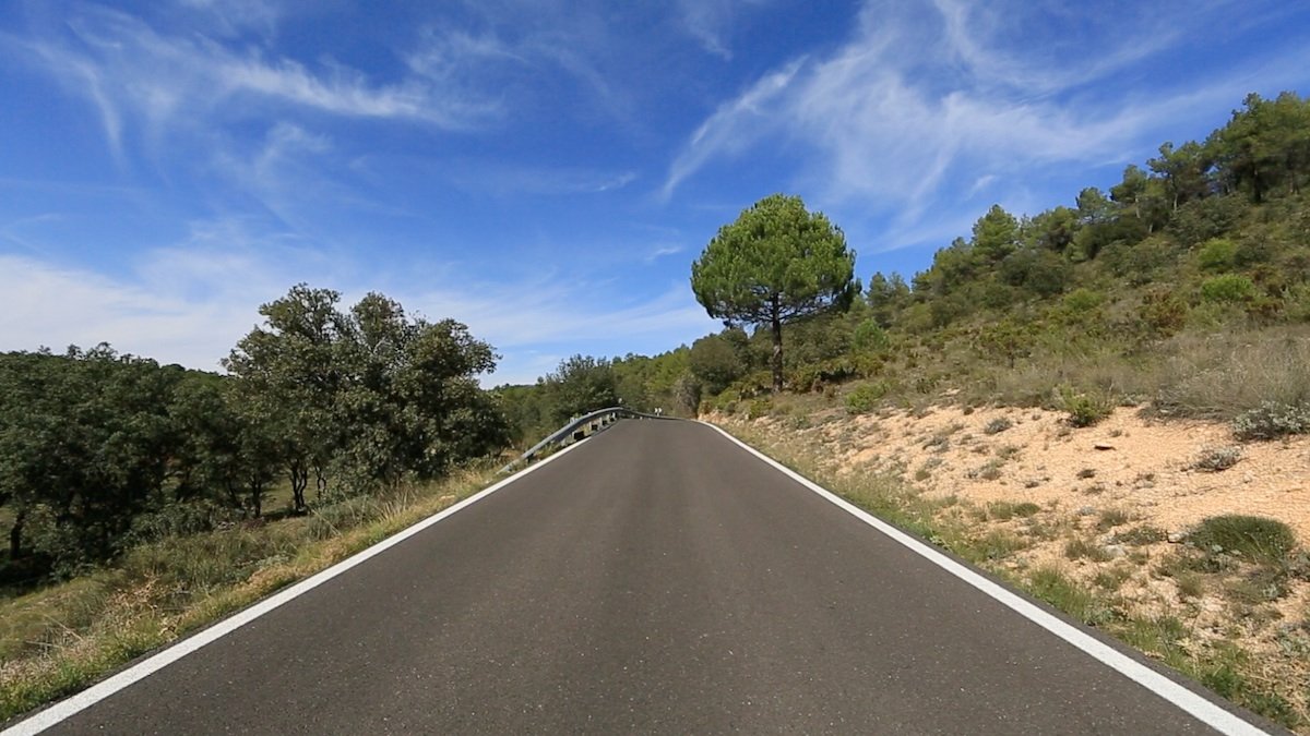 Virtual Cycle Rides - Olives Groves for Indoor Cycling Treadmill and Running Workouts