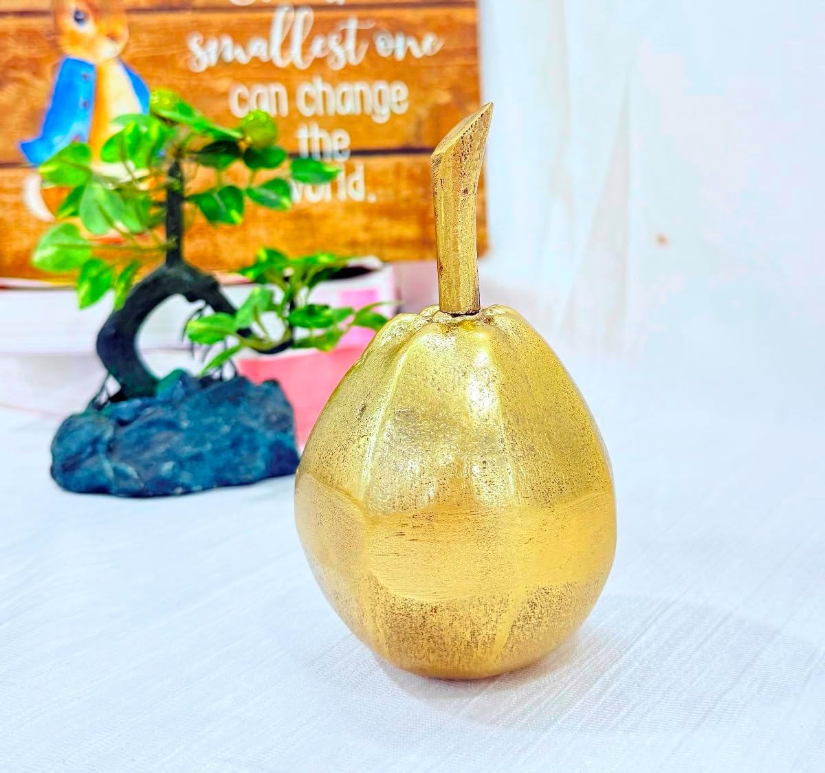 THOR INSTRUMENTS Vintage Fruit Silver Plated Sugar Bowl Apple Table Decor Box Apples Trinket Dishes | Brass (Gold Guava (3.25x3.25x5.75))