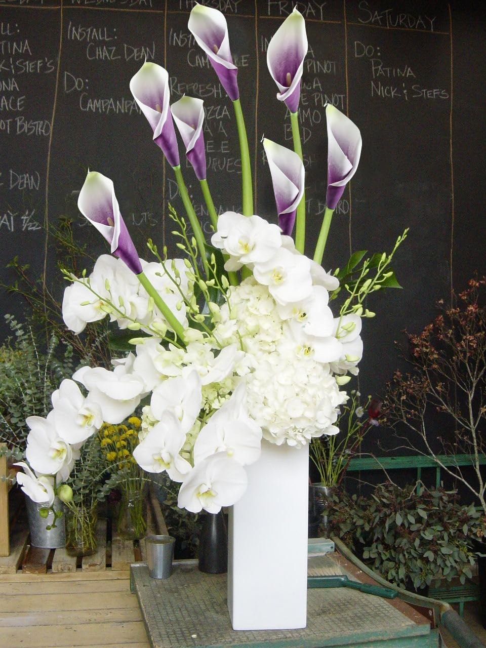 DuHouse 12pcs Calla Lily Artificial Flowers,26" Long Stem Large Calla Lily Flowers,Real Touch Calla Lilies for Party Wedding Bridal Bouquet Home Decor Centerpiece(White-Purple)