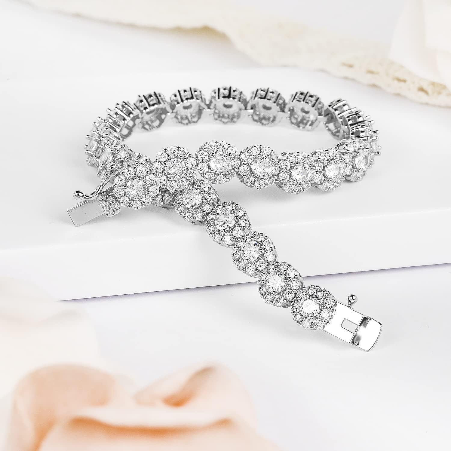 Gemsme Tennis Bracelet for Women 1 Row 18K Yellow Gold/White Gold Plated 5mm Round Cubic Zirconia Bracelets 6.5-8.5 inch