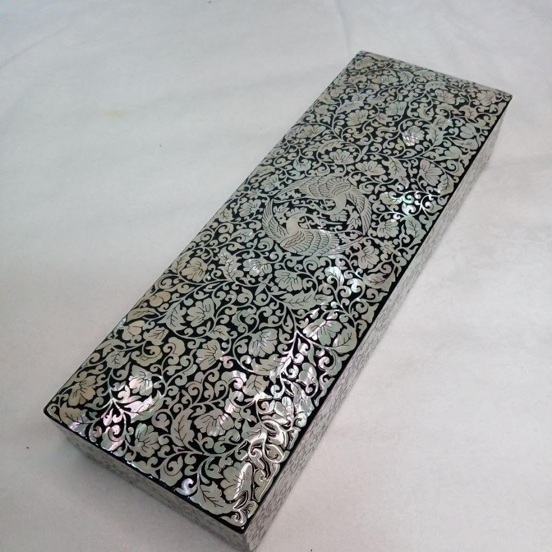 韓国螺鈿 らでんの長箱 内側には鮑貝 双鶴唐草文様 木製