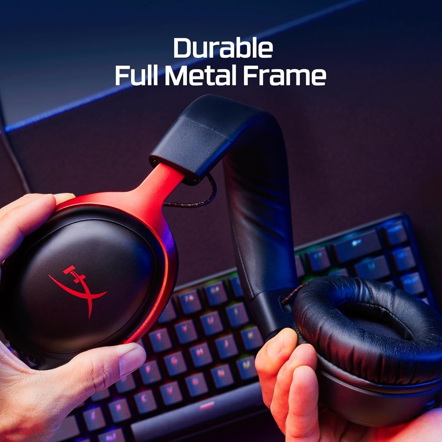 HyperX Cloud III – Casque de Gaming Filaire, PC, PS5, Xbox Series X|S, DTS, Mousse à mémoire de Forme, Microphone au Son cristallin de 10 mm, avec Suppression du Bruit, USB-C, USB-A, 3.5mm – Noir