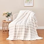 Wajade Soft Fleece Throw Blanket for Couch, 90x106 Inches 3D Bubble Decorative Cozy Fuzzy Flannel Blanket, Lightweight Warm Blanket for Bed Office, Ivory