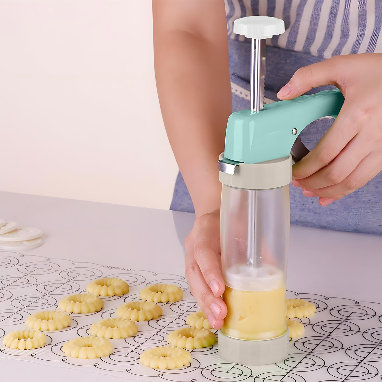 Pistolet à Biscuits Presse à Biscuits Machine à Décorer Les Gâteaux