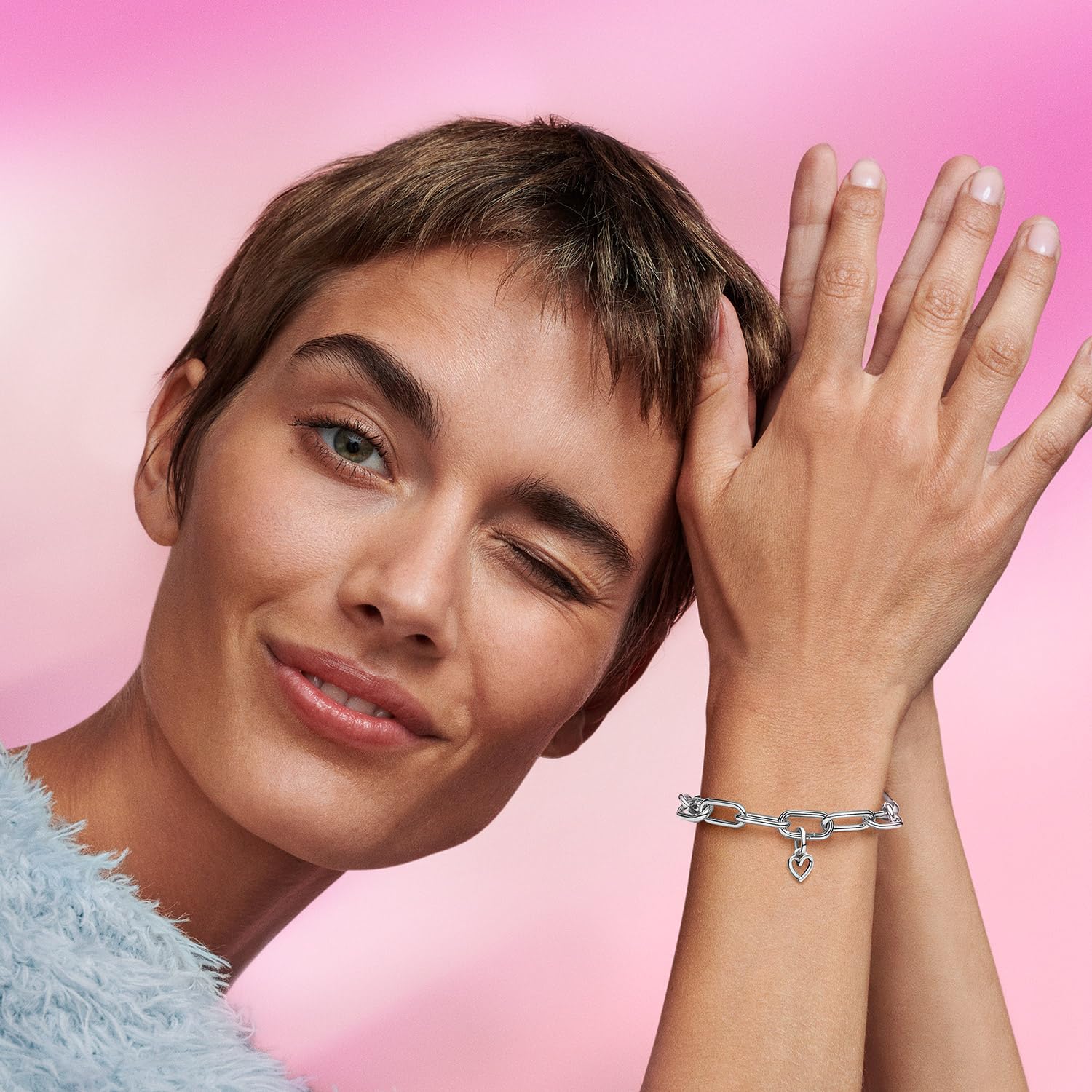 PANDORA Conjunto de joyería para mujer: Collar de plata con colgante de corazón manos libres Lote 68325 45 cm