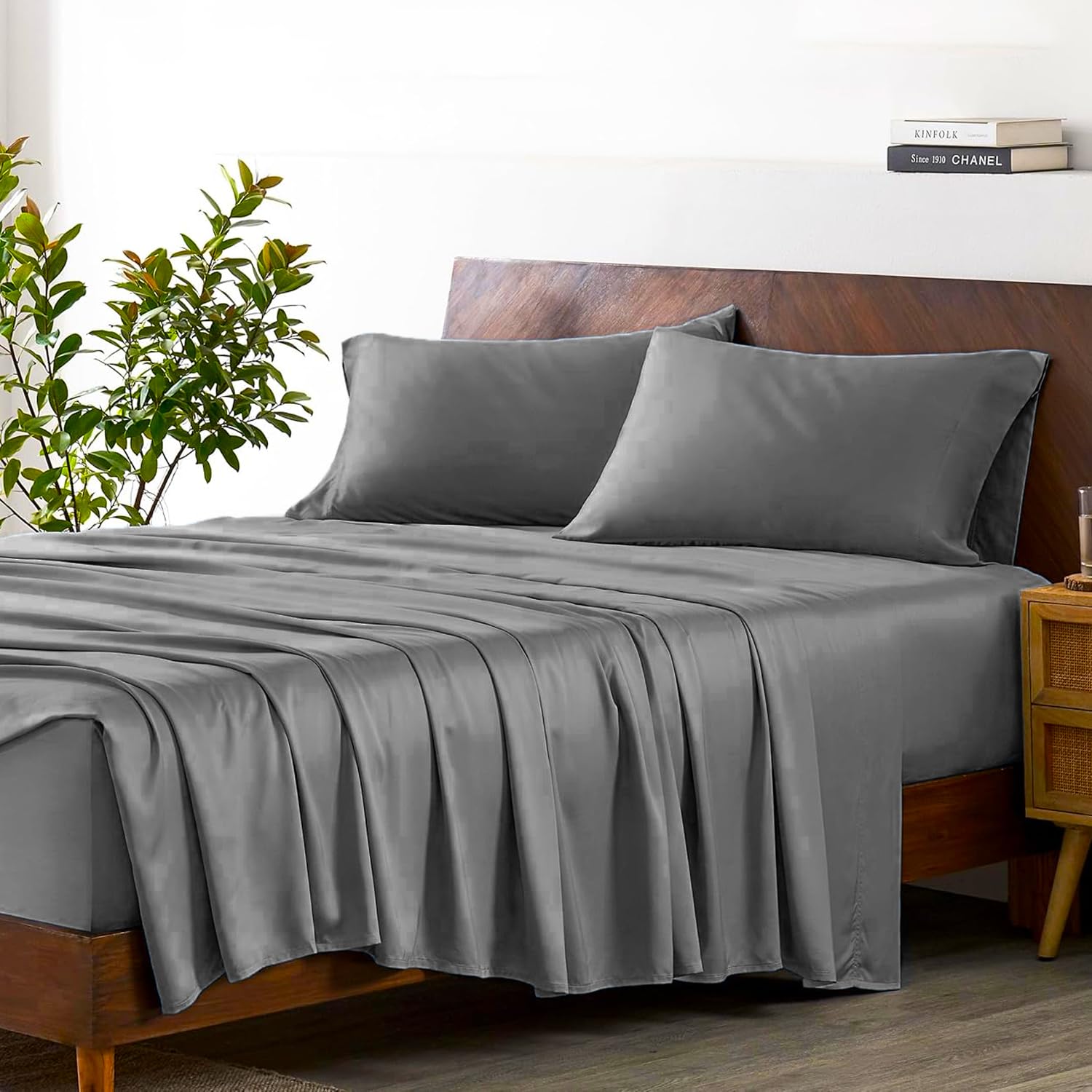 Solid Fitted Bedsheet Set (3-Piece) | 400 TC Premium Cotton Fitted Bedsheet with 2 Pillowcases | King Bed Size 78 x 72 Inches | Soft, Breathable & Elastic-Fitted | Dark Grey Solid