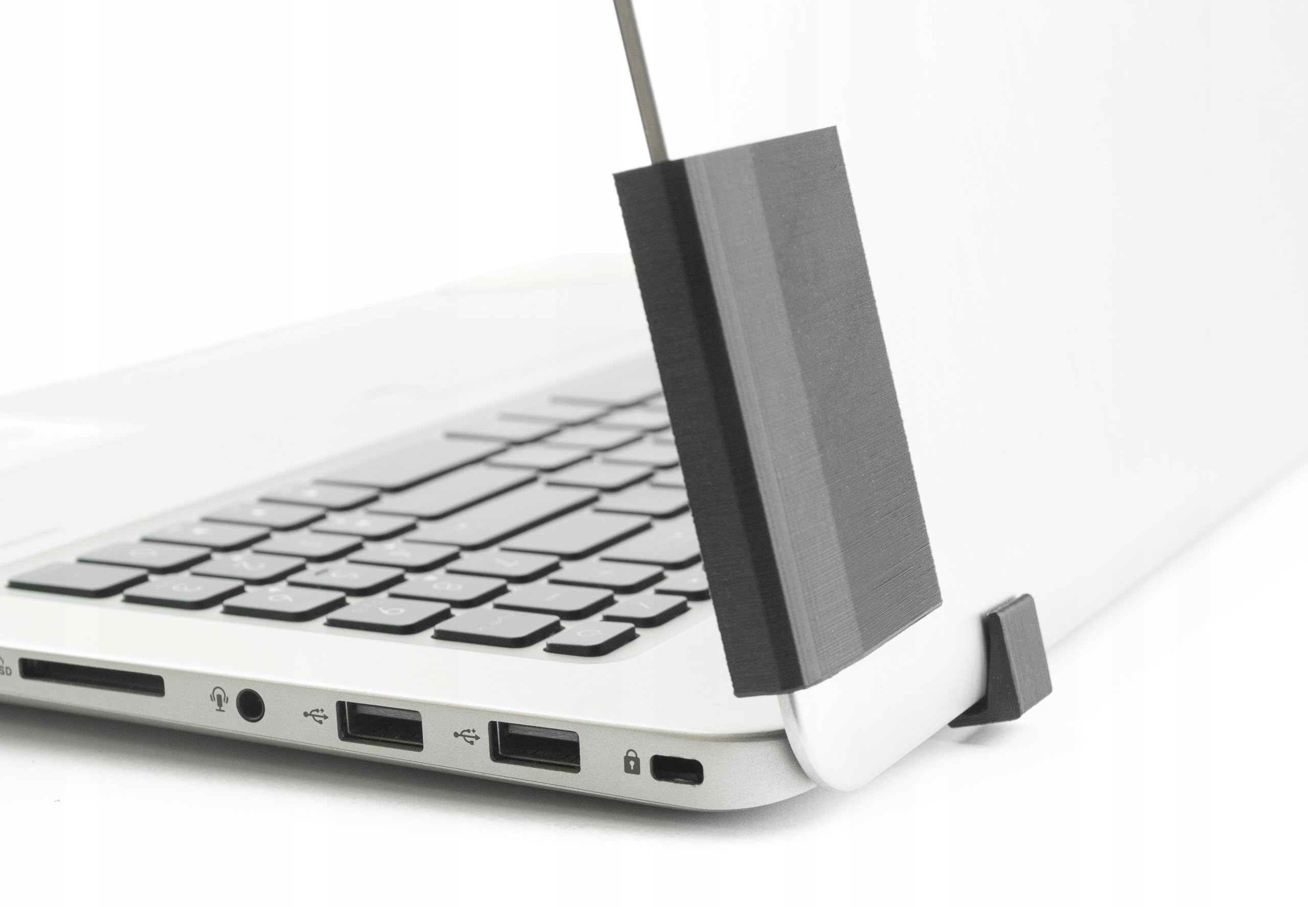 Kit di riparazione per notebook ASUS N580V N580G N580GD X580VD M580VD-E4622T - sottile (cover superiore, cover schermo, cerniere)