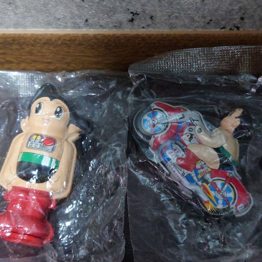 Amazon.co.jp: 鉄腕アトム ブリキ おまけ 食玩 : ホビー