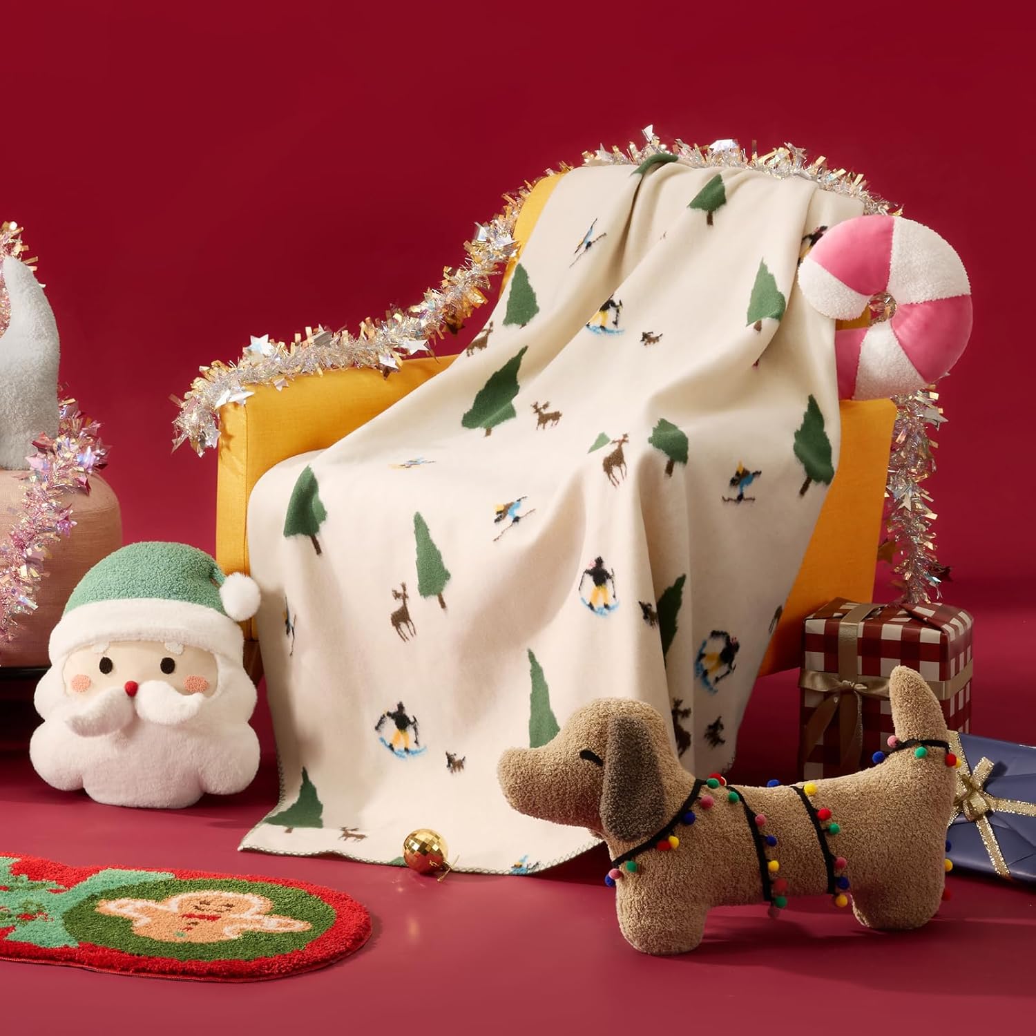 Ashler Merry Christmas Blanket, Soft Jacquard Knitted Throw Blanket with Locking Edge, Warm Cozy Blanket with Christmas Atmosphere Pattern for Couch Living Room Bedroom, Off White, 47 x 60 Inches