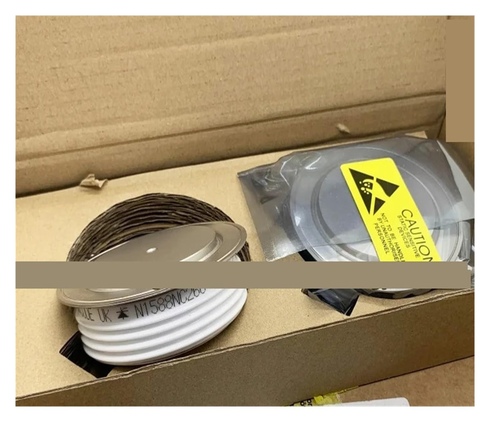 LEOTNNDQ N1588NS240 N1718NC200 N1712VC240 N1712VC300 N1661VF360 N1661VC340 N1661VF300 N1661VC320 Thyristor MODULE(N1718NC200)