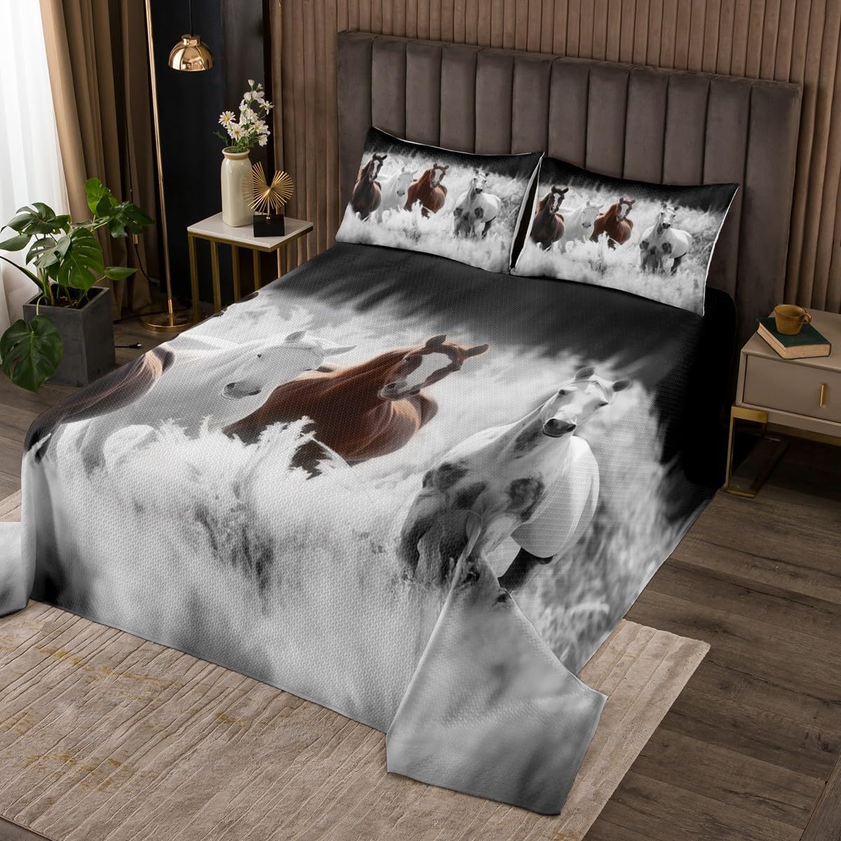 Erosebridal Brown Horse Bedspread Western Cowboy Bedding Set Exotic Farm Animals Coverlet Set for Kids Teen Boys Adults Horses Wildlife Rustic Country Bed Cover with 2 Pillow Cases King Size White