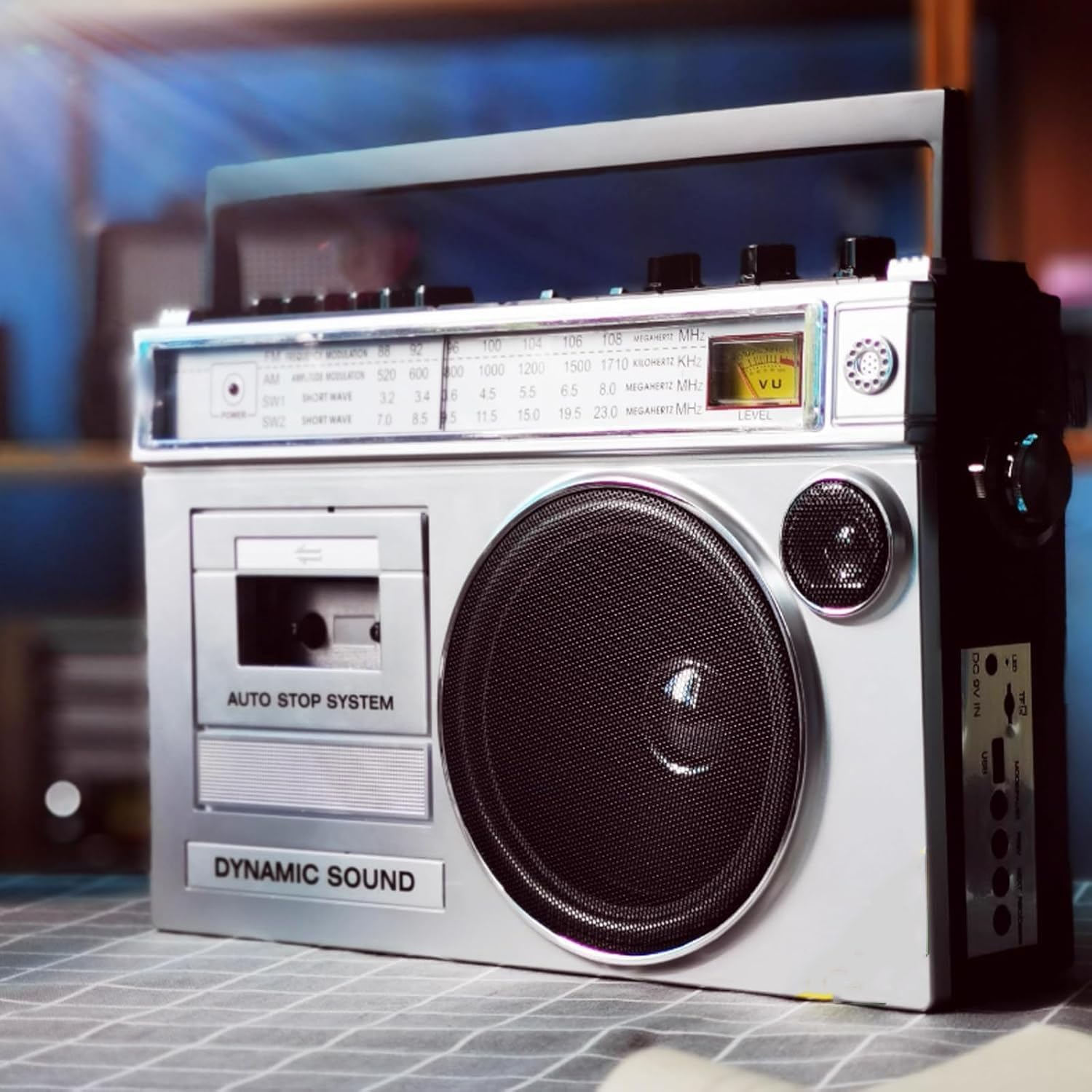Lettore CD a cassetta retrò, stile classico anni '80, con Bluetooth, registratore a nastro, radio AM/FM, ingresso SD/USB, per viaggi e eventi di danza