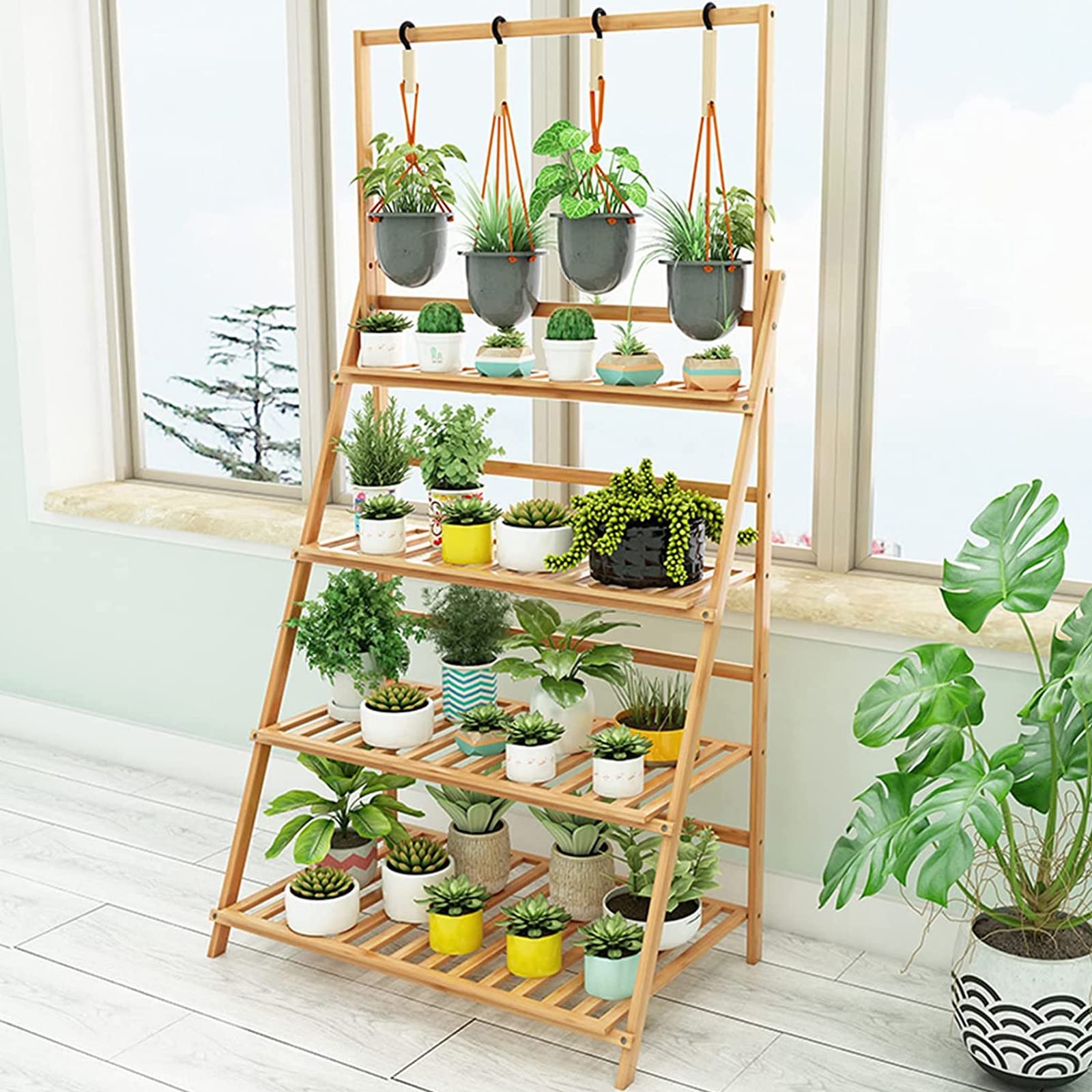 Support pliable en bambou pour plantes sur le balcon et le salon moderne