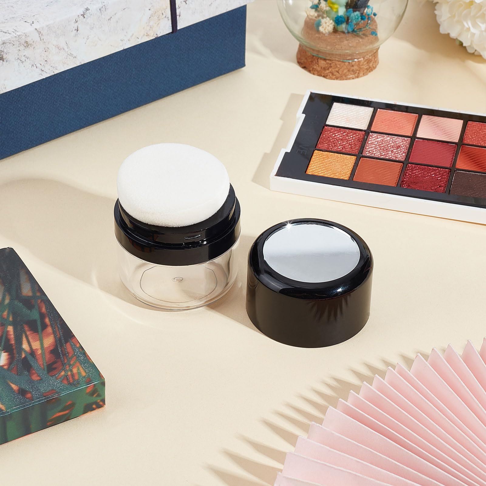 Contenitore Vuoto per Polvere Sfusa NICENEEDED, Custodia In Polvere Sciolta per Trucco Cosmetico, Scatola Portacipria Ricaricabile Portatile Da Viaggio con Applicatore In Spugna per Donne e Ragazze