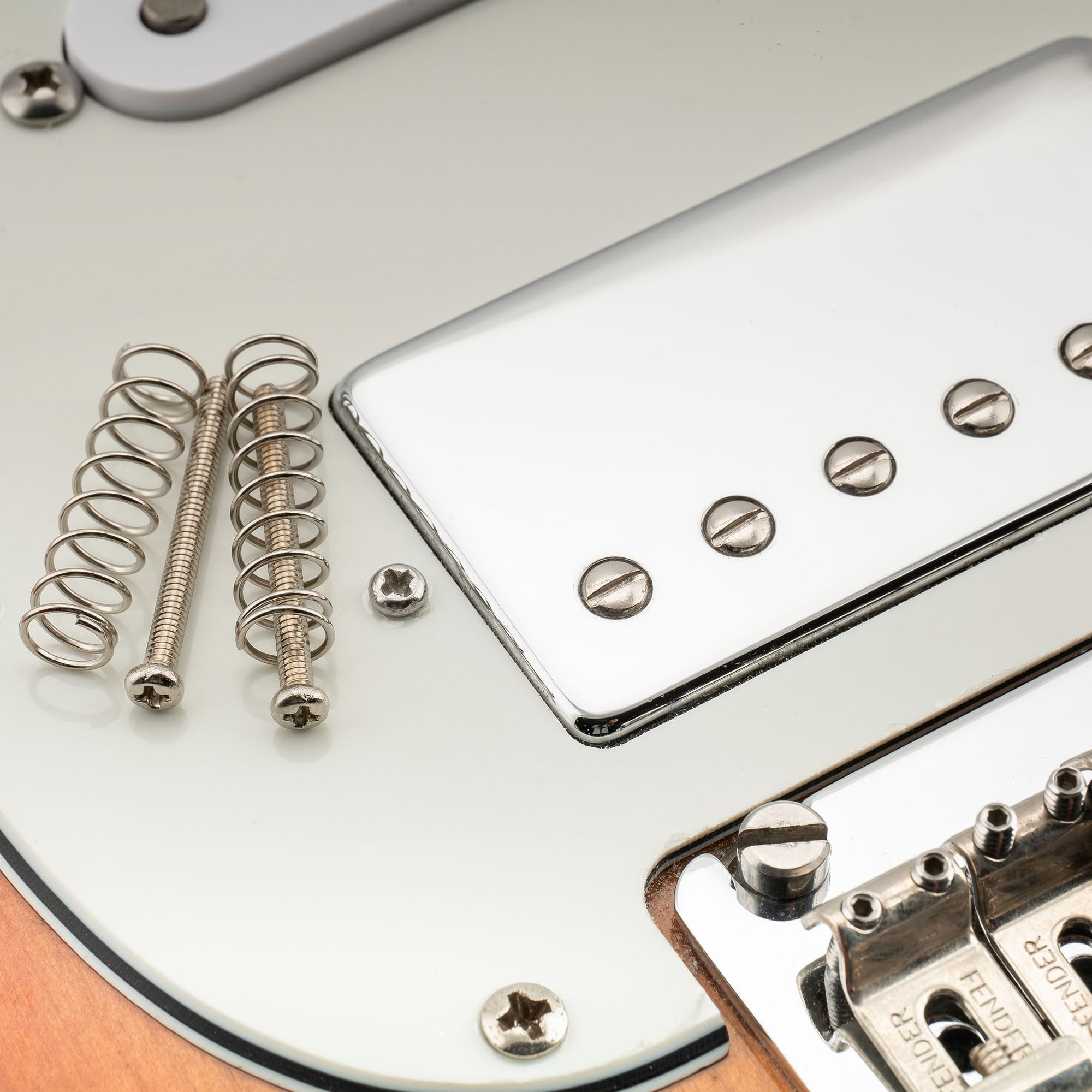 Musiclily Pro LP-CBLA Alnico 5 Pastillas Humbucker Cubierta Mástil 7,8K para Guitarra Eléctrica tipo LP, Nickel