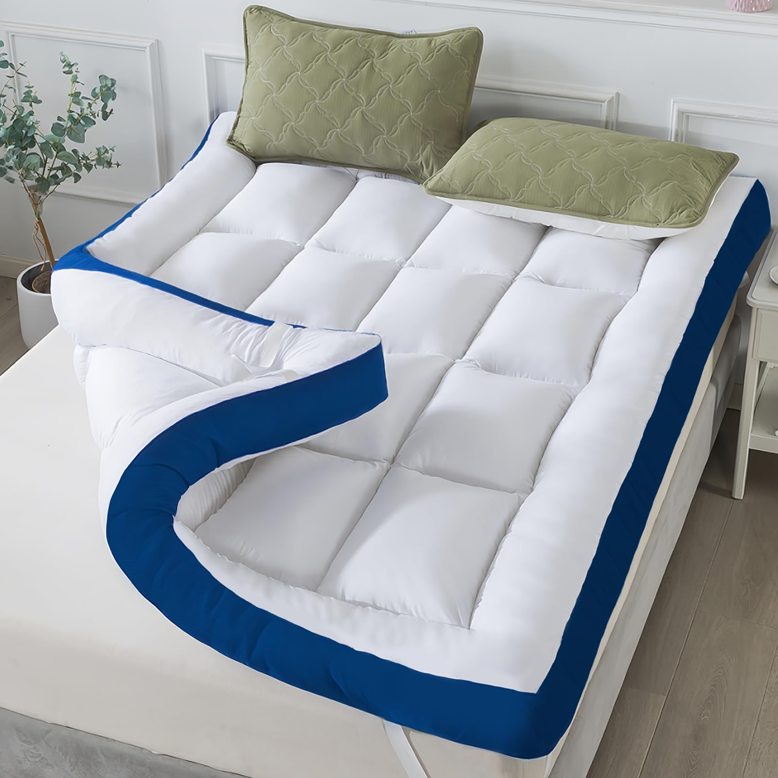 WhatsBedding 5 Inch Queen Mattress Topper for Back Pain Relief, Filled with Breathable & Soft Memory Foam Pillow Top,4 Elastic Straps