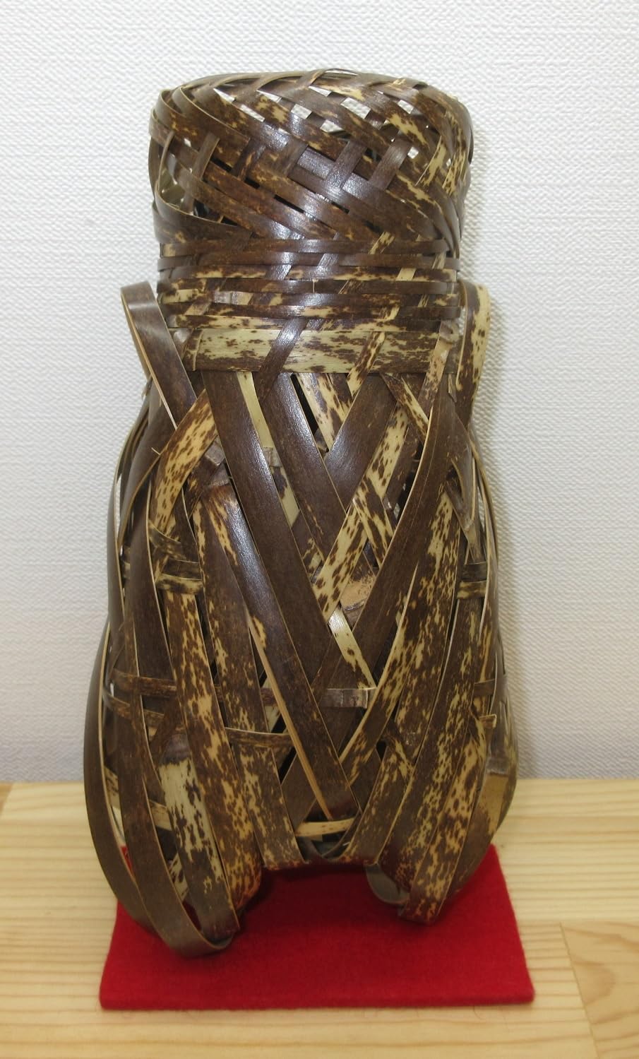 送料込【逢絢亭】茶道具 花籠 鶴首籠 染竹 竹製の入子 木製 作家物 紙箱入り Amazon｜【逢絢亭】茶道具 花入 花籠 蝉籠 掛花入 虎竹 PC入子 木製