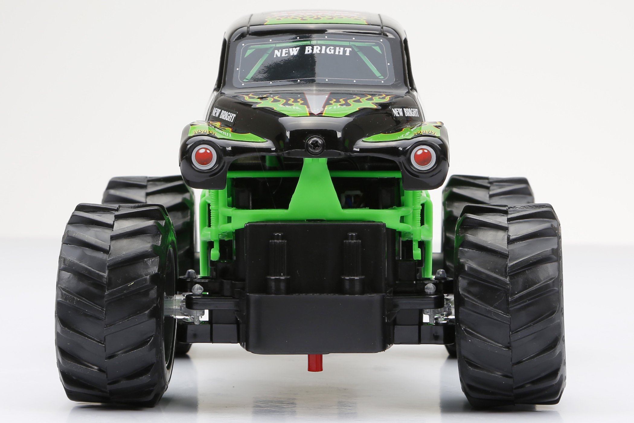 New Bright 2430 Monster Jam Grave Digger RC Truck, 1:24 (7-Inch