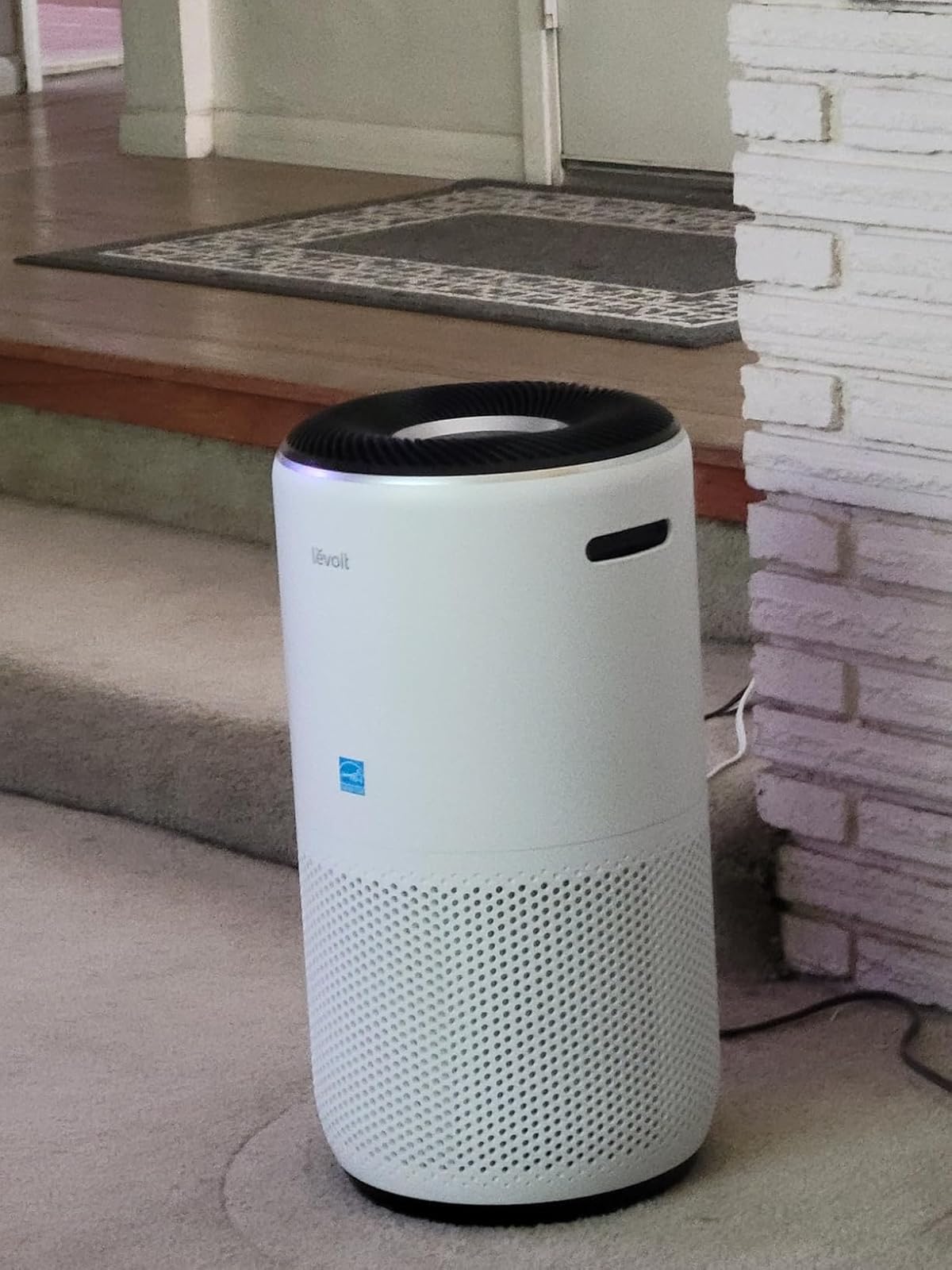 Levoit Air Purifier in Bedroom