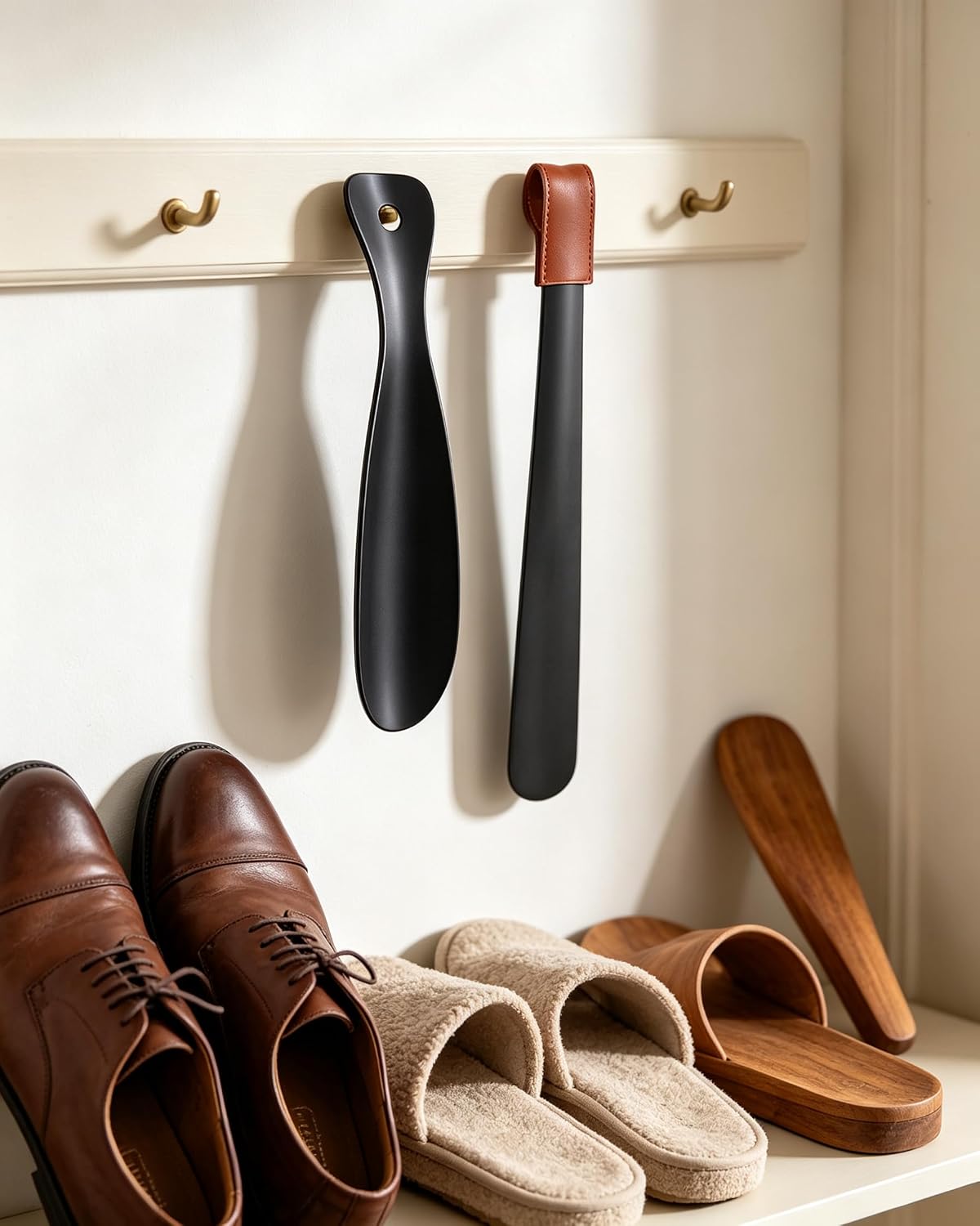 Metal Shoe Horn 2 Pack for Seniors Men,Labor-Saving & No Bending，Long Boot Jack with Grip Cover+ Short Shoe Helper