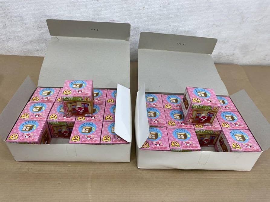 セガトイズ　お茶犬湯のみの小部屋　6個セット トイザらス限定品】お茶犬 湯のみの小部屋 冬バージョン - メルカリ