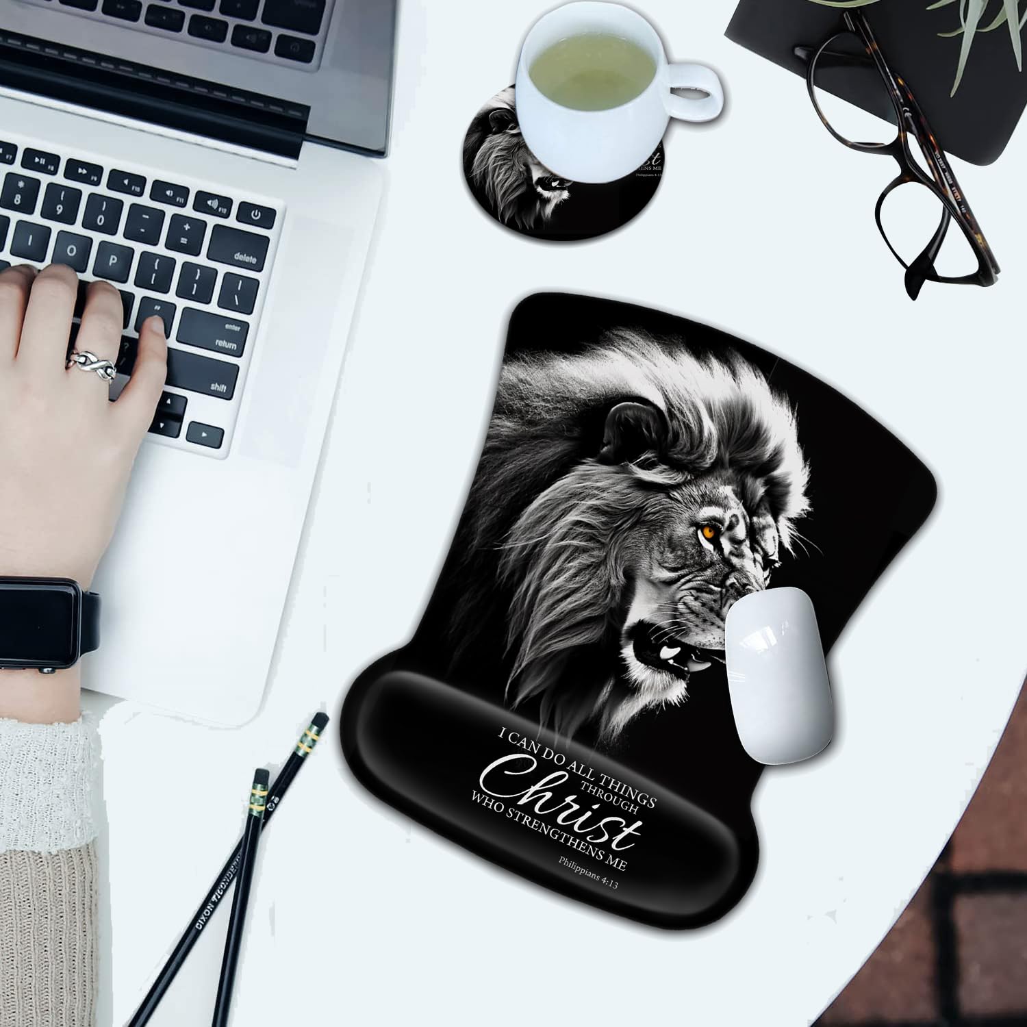 Tappetino per mouse nero con supporto ergonomico per il polso e poggiapolsi in memory foam, base antiscivolo in gel PU, poggiapolsi per tastiera, per casa, ufficio, gaming, scrivania, fierce Lion