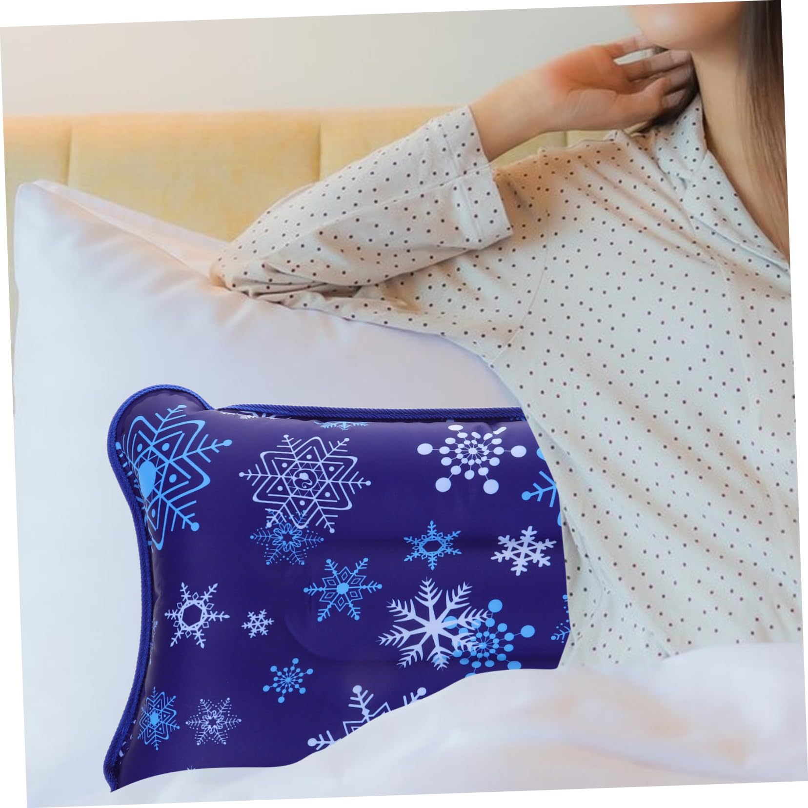Ciieeo 5 Pièces Oreiller été Auto et Rempli Eau Oreiller Rafraîchissant Polyvalent et pour Camping Extérieur et Sieste Adulte Bleu Foncé Motif Flocon