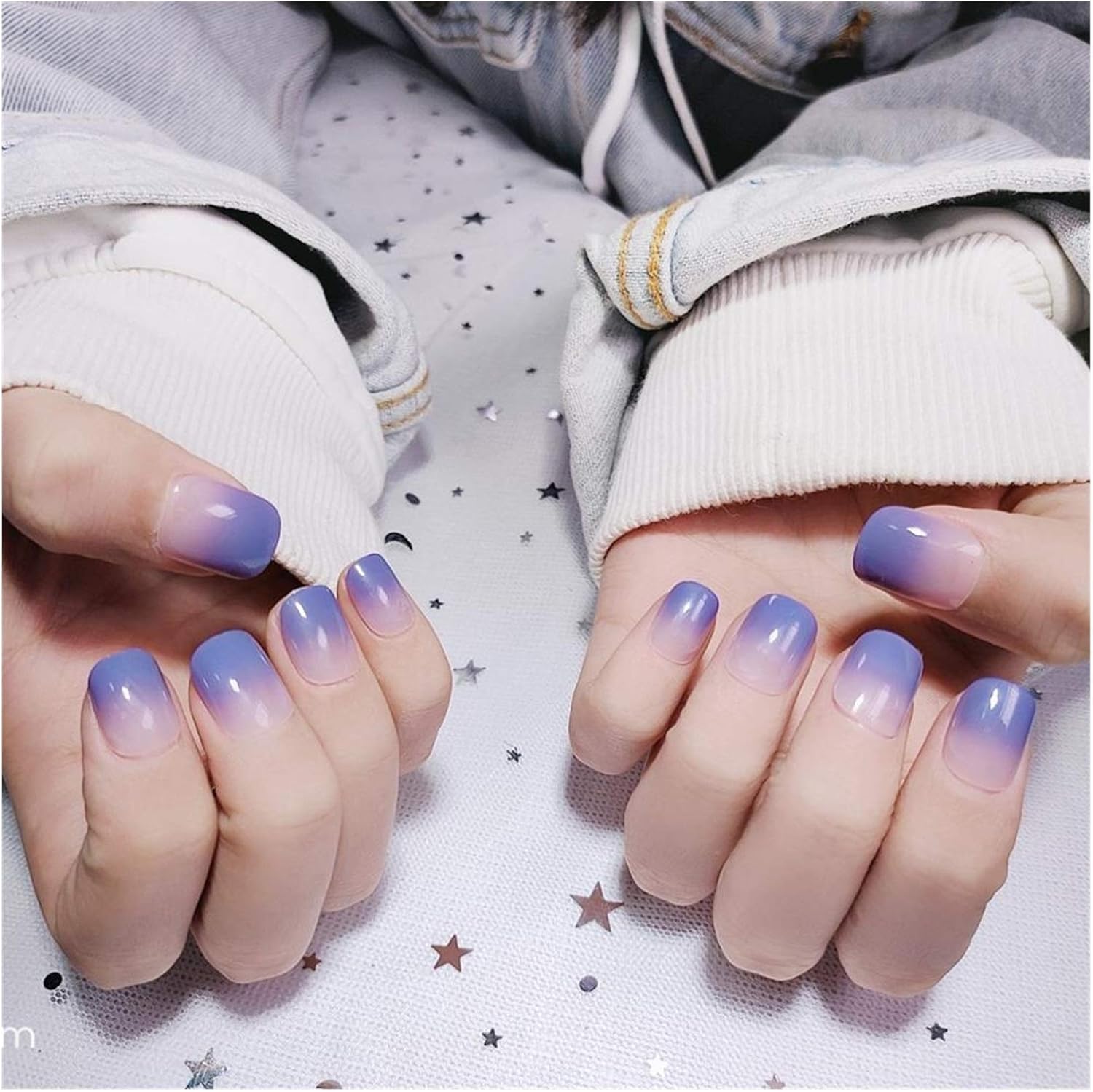 DANSHILONG Nail-Design 24pcs Girls Summer Holiday Gradient Blue Fake Nail Press on Sweet Short Square Nail Art Tips with Glue Women Smooth Fake Nail : Beauty & Personal Care