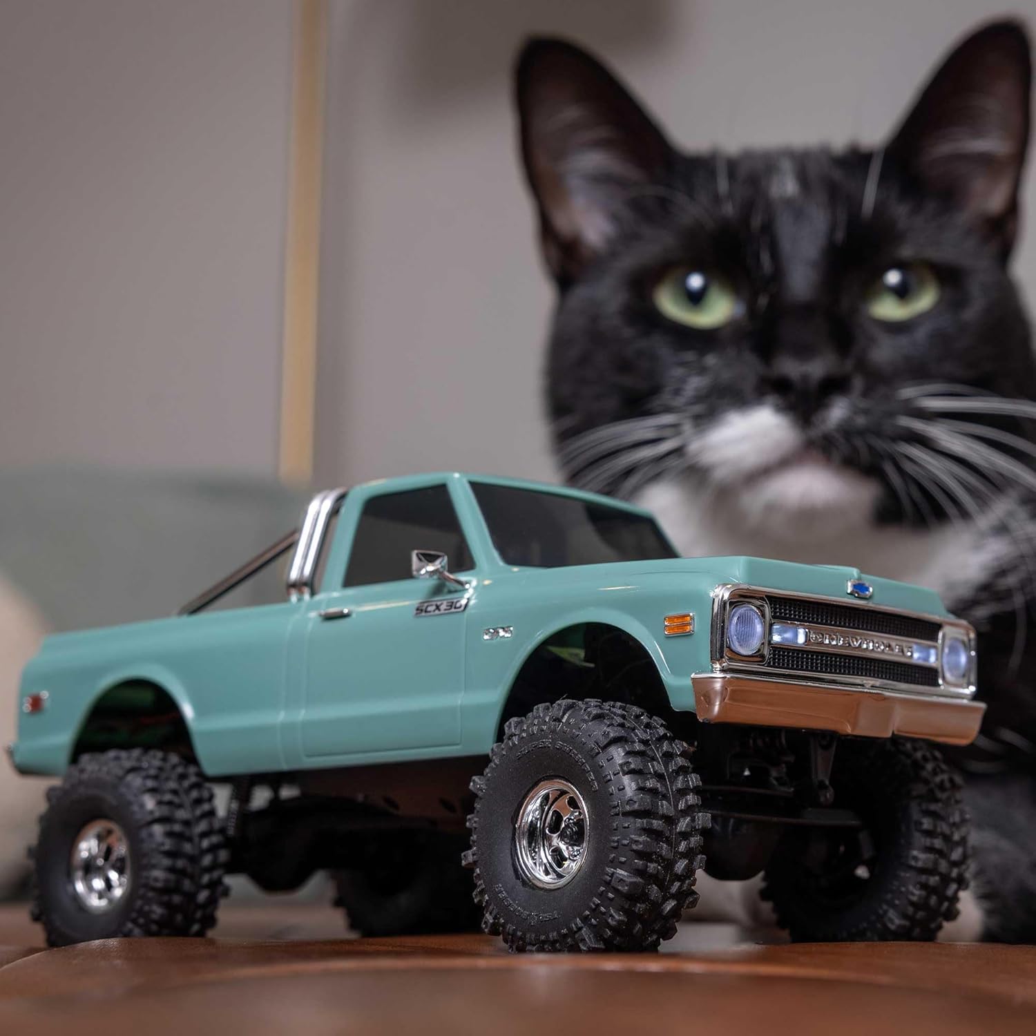 Axial RC Truck 1/30 SCX30 Chevrolet K10 4X4 RTR Brushed Rock Crawler (Battery & Charger Included), Green, AXI-2260T1