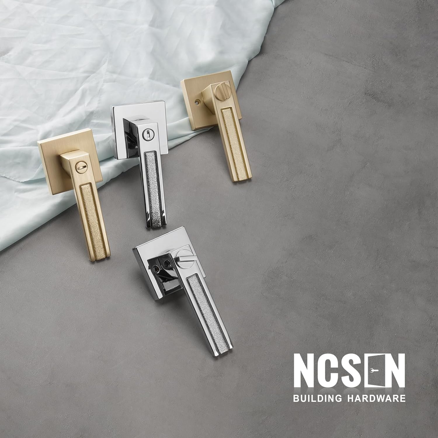 6 Pack Gold Privacy Door Handles, Interior Door Knobs for Bed and Bath, Heavy Duty Door Lever Satin Brass