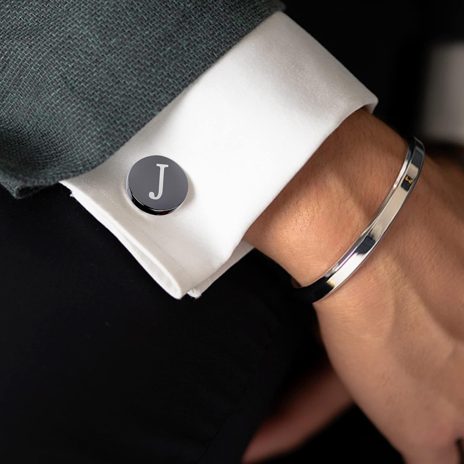LOYALLOOK Black Initial Cufflinks and Tie Clip Set for Men Personalized Copper Cuff links and Tie Bar Letter Alphabet A-Z Gift for Father Husband Valentine Gifts for Men