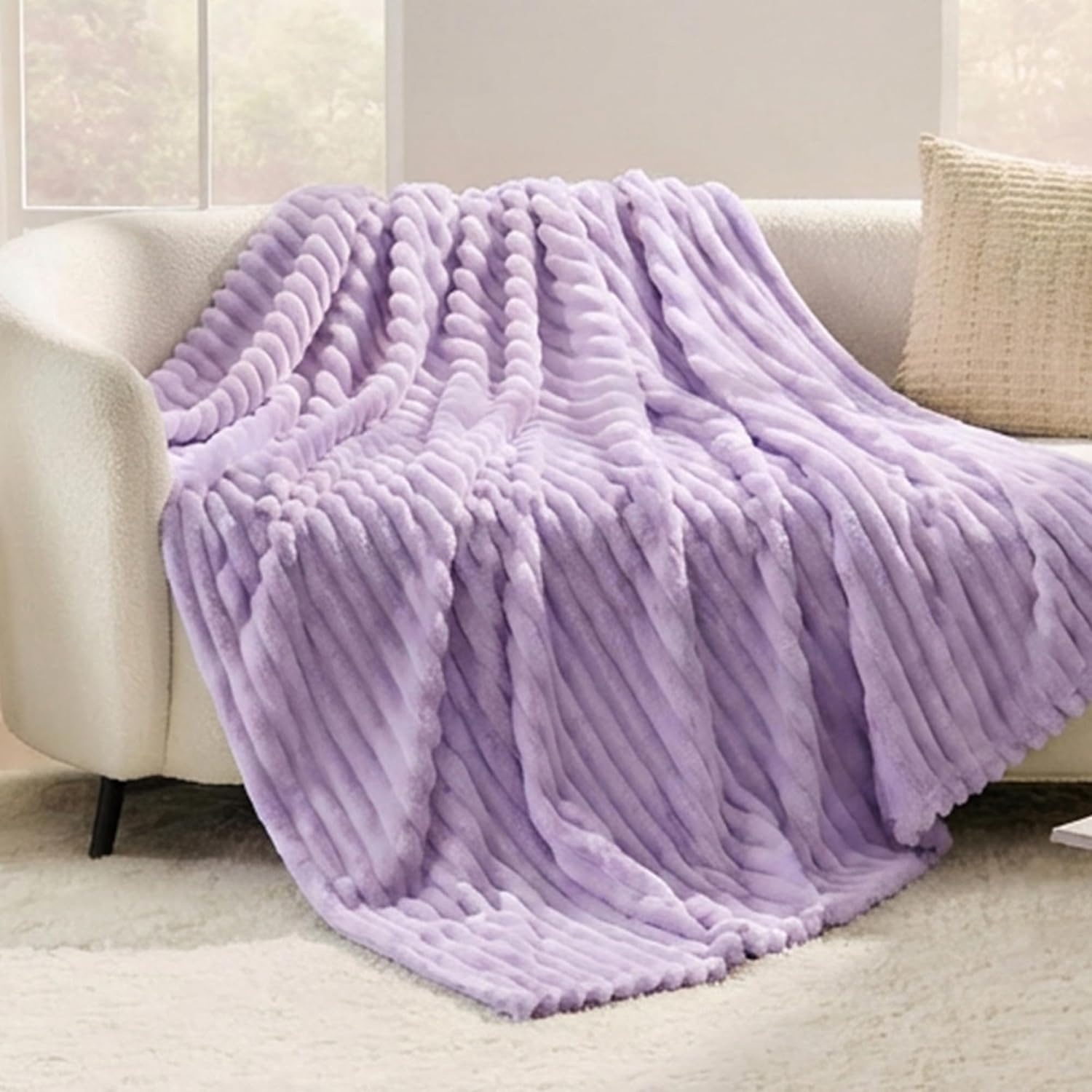 Light Purple Fleece Throw Blanket for Couch, Super Soft Cozy Blanket for Home Decor, Perfect Cozy Gifts for Women Men Gifts, Lightweight All Season Couch Blanket, 50x60 Inches - Image 3