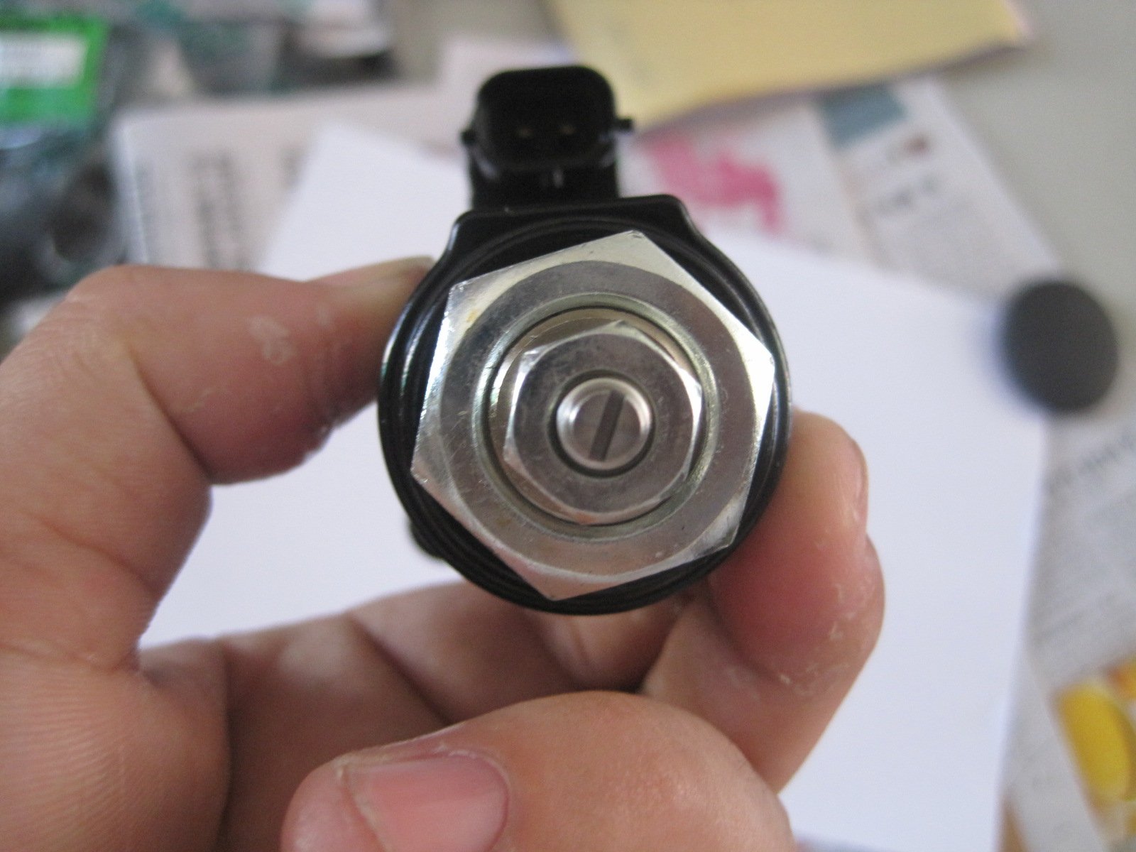 K.D5！ KDRDE5K-20/30C12A-11 Solenoid Valve for Kawasaki Pump K3V63 K3V112
