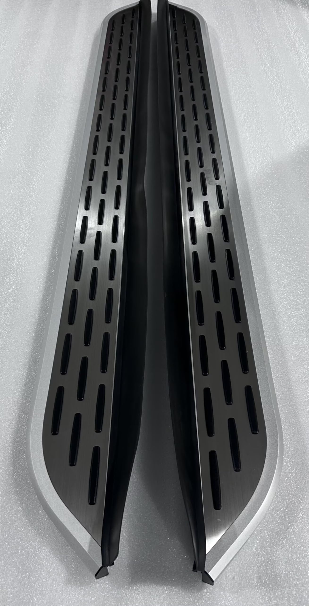 Deski do biegania do Land Rover Range Rover L460 2023-2026 LWB (długi rozstaw osi), 2 szt. aluminiowych stałych stopni bocznych (z uchwytem), zestaw bez wkręcania | DIY Project SUV akcesoria do szyn