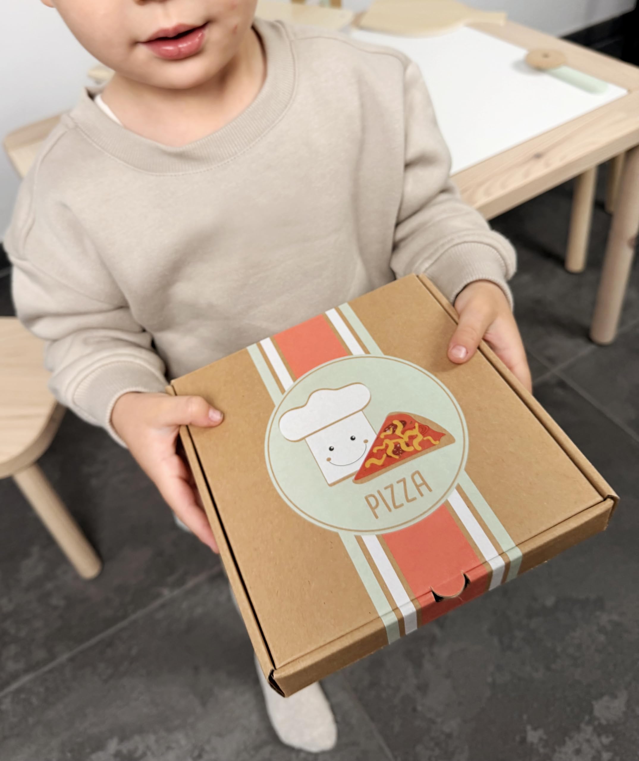 small Foot Pizzeria-Set aus Holz, multifunktionaler Pizzaofen mit umfangreichem Zubehör, hochwertiges Rollenspielset, für Kinder ab 3 Jahren, 12696, Holzfarben