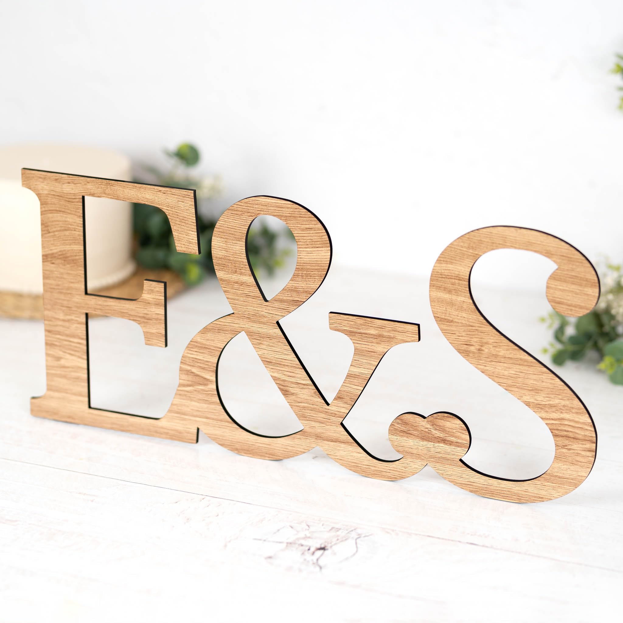 Wanapix | Prénoms en Bois Personnalisés | Déco Chambre/Maison | Cadeau Mariage/Baptême | Chêne | 30 cm
