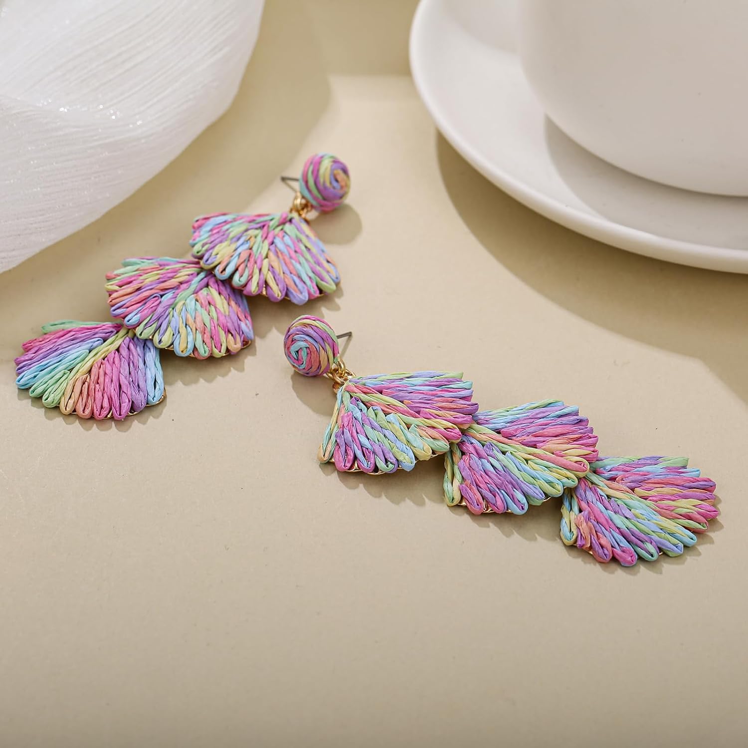 Raffia Shell Earrings for Women, Summer Beach Vacation Jewelry, Lightweight Handmade Dangle Earrings - Image 5