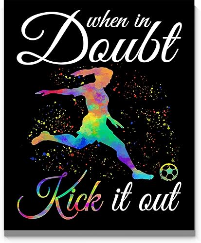 Póster de pared con cita de fútbol con texto en inglés "When In Doubt Kick It Out" para niña, póster sin marco, regalo de agradecimiento de