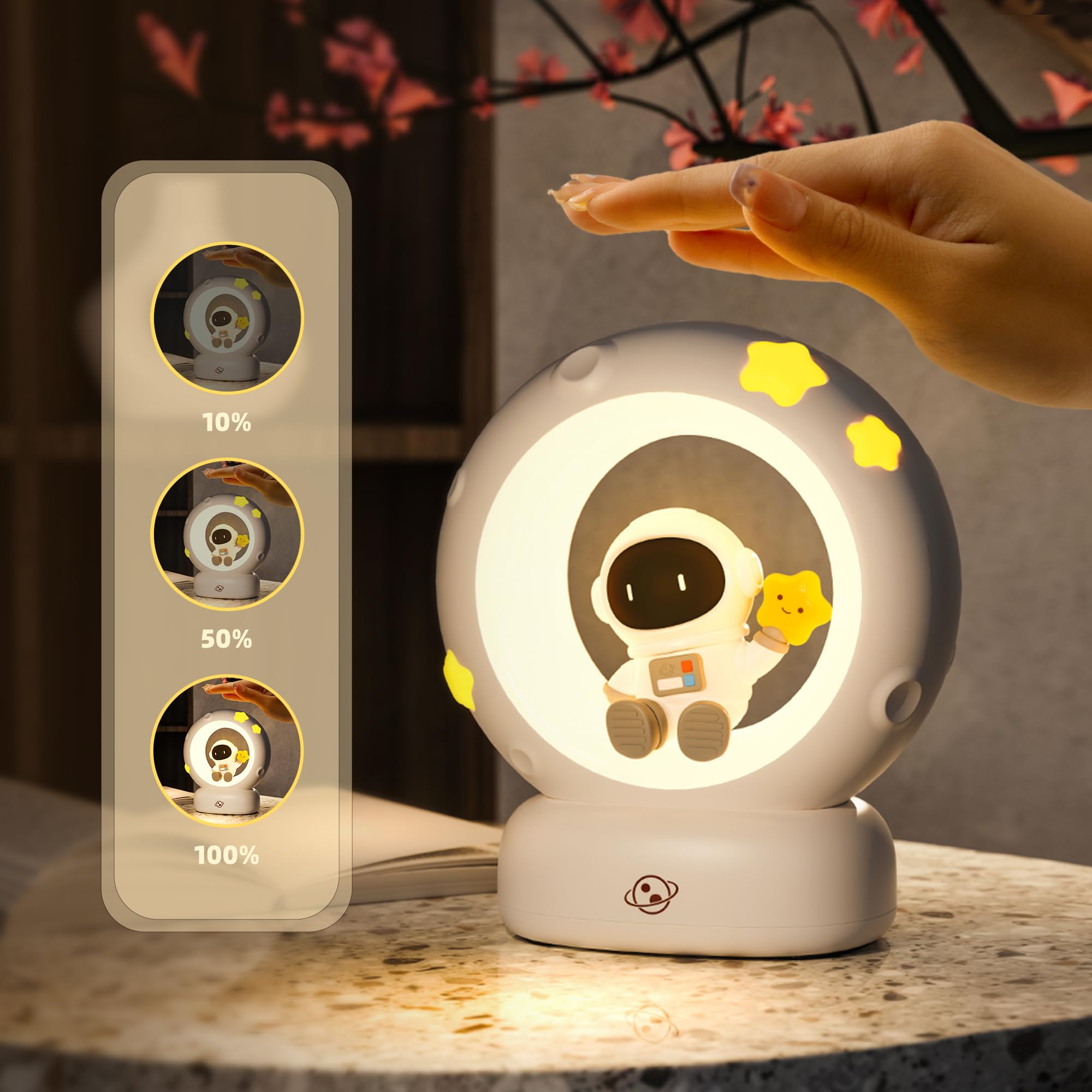Wetry Kids Night Light Astronaut, Baby Boy Gifts, Toddlers Bedroom Rechargeable Children's Bedside Lamp, Multicolour - Image 2