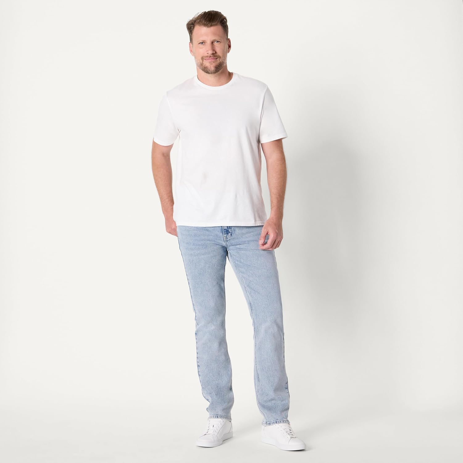 Amazon Essentials Men's Low Stretch Slim Straight Jeans - Image 3