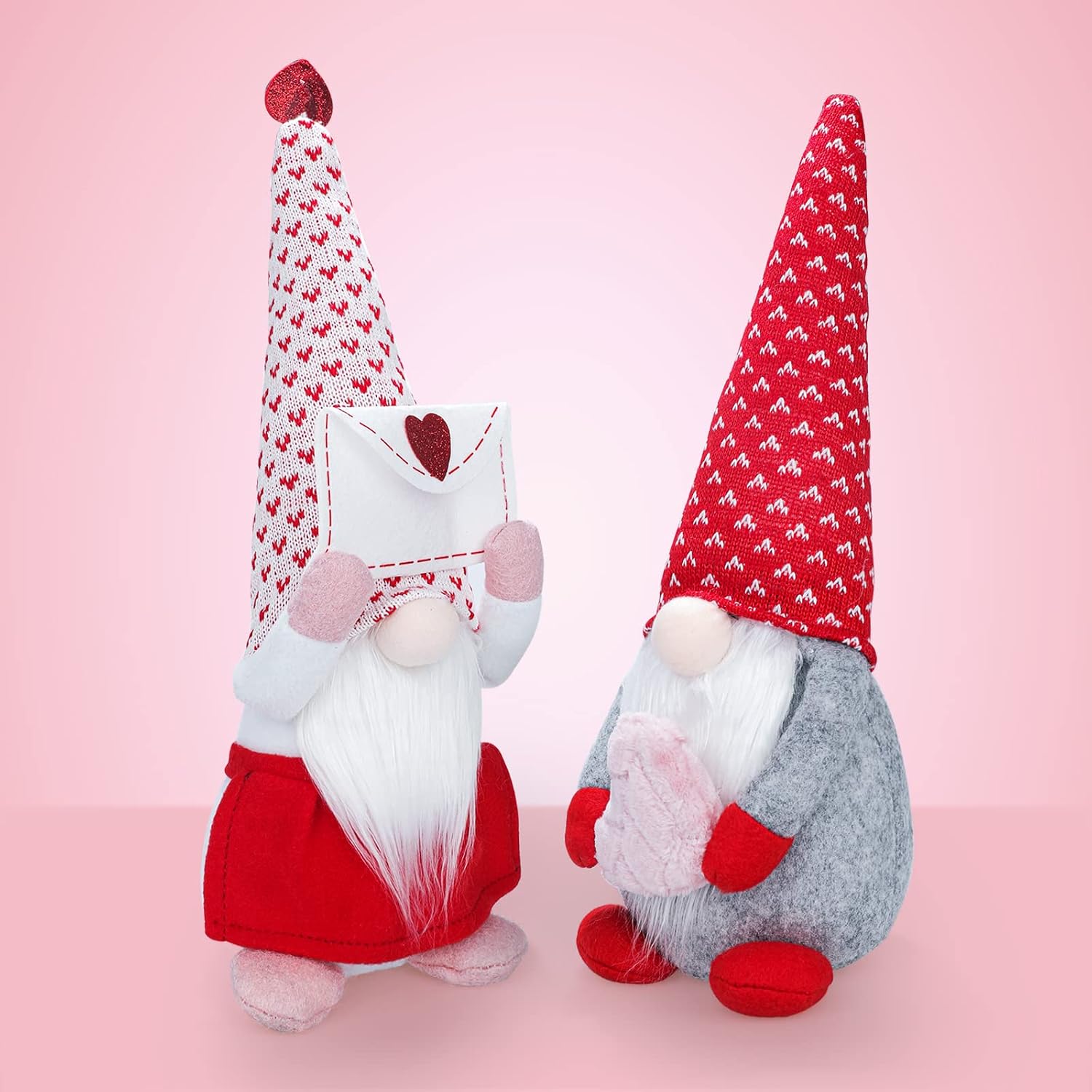 VAIZIQ Valentine's Day Gnomes 2Pcs Decorations, Valentine Gnome Decor Gifts, Handmade Scandinavian Tomte Mr. and Mrs.Gnomes Plush Doll Home Ornament for Girlfriend Wife Women