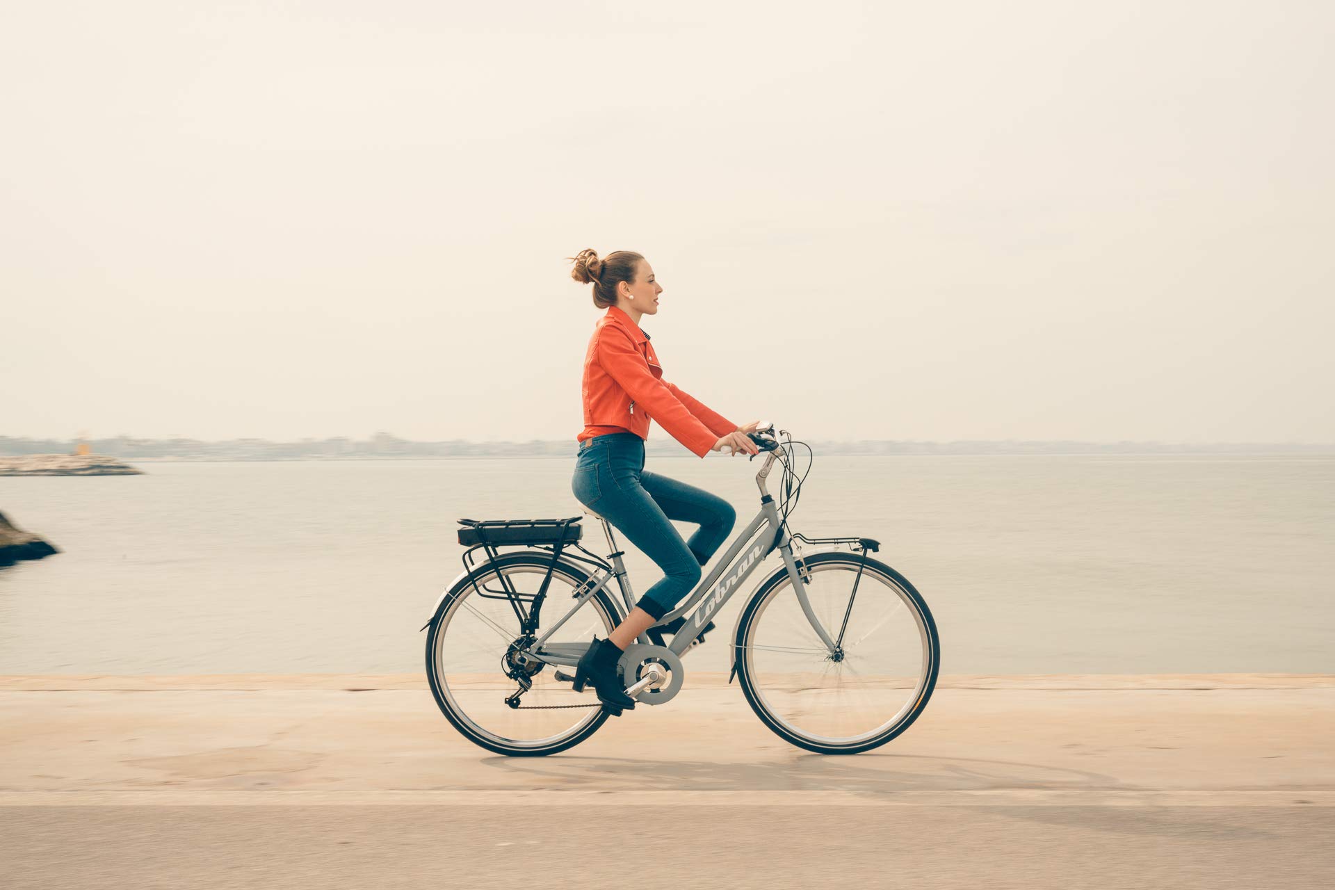 Cobran Bici elettrica in Alluminio Marina (Grigio Fiat) : Sport e tempo  libero