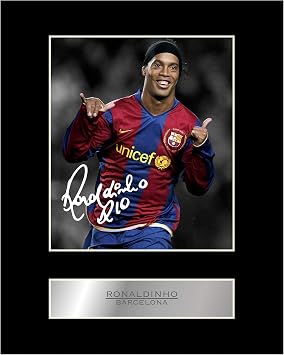Iconic pics Ronaldinho Signed Mounted Photo Display Barcelona FC #1 Autographed Gift picture print