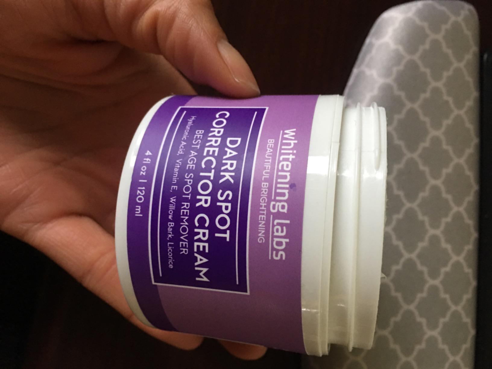 whiteninglabs Whitening Labs Dark Spot Corrector - Anti-Aging Moisturizer for Face, Body, Sensitive Areas, Men & Women