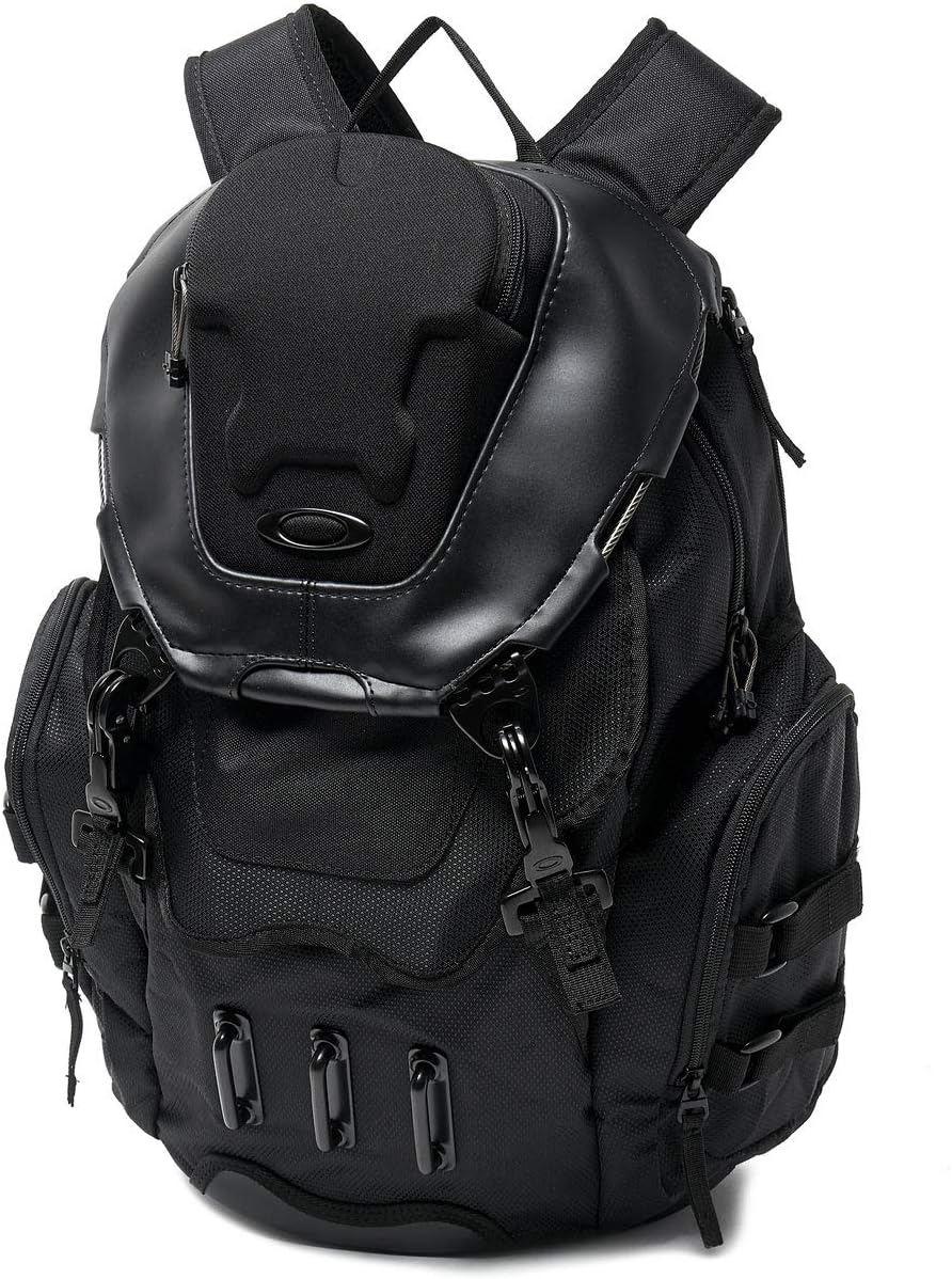 Men's Bathroom Sink Backpack