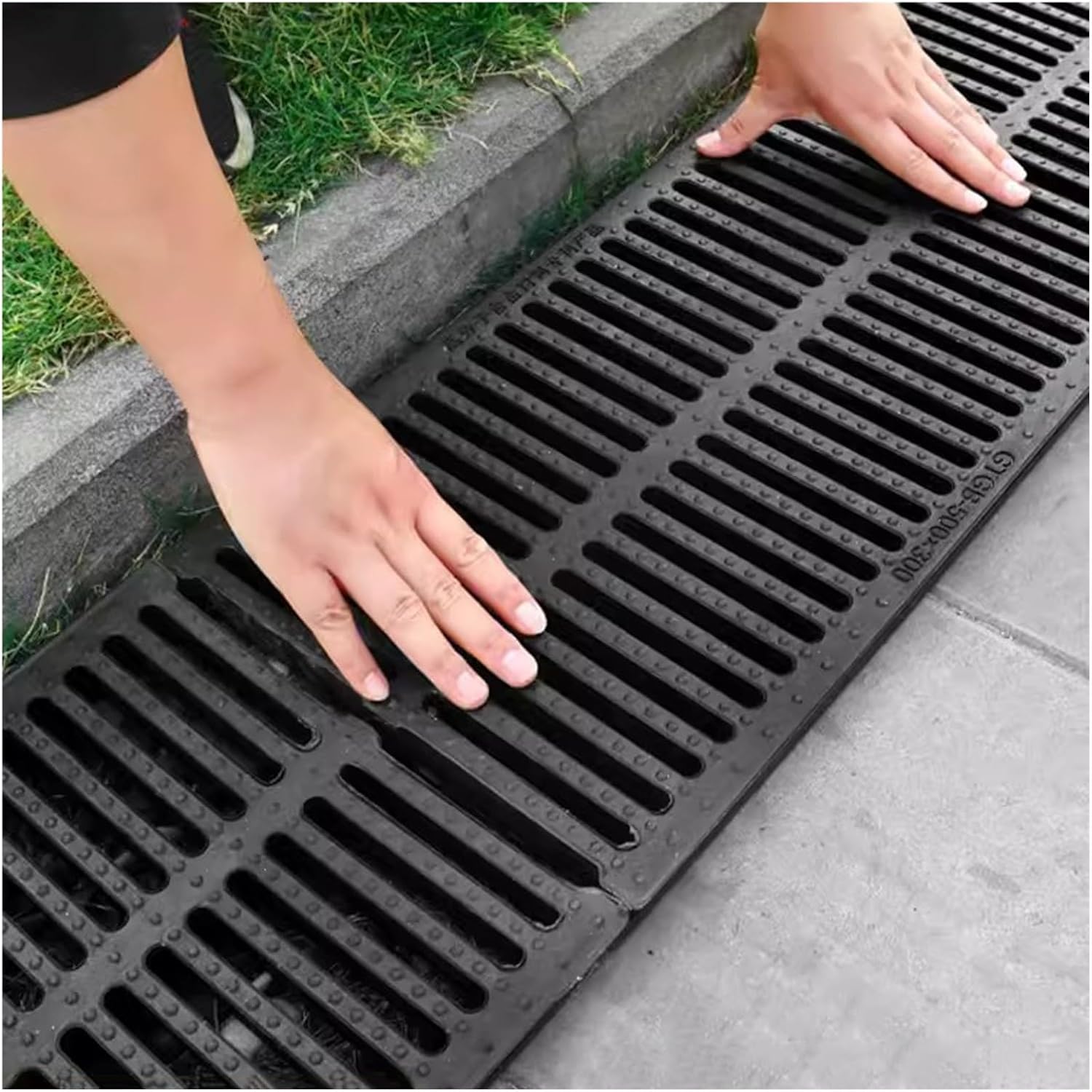 Lightweight Drainage Grates for Driveway, Durable Sewer Strainer Trench Drain