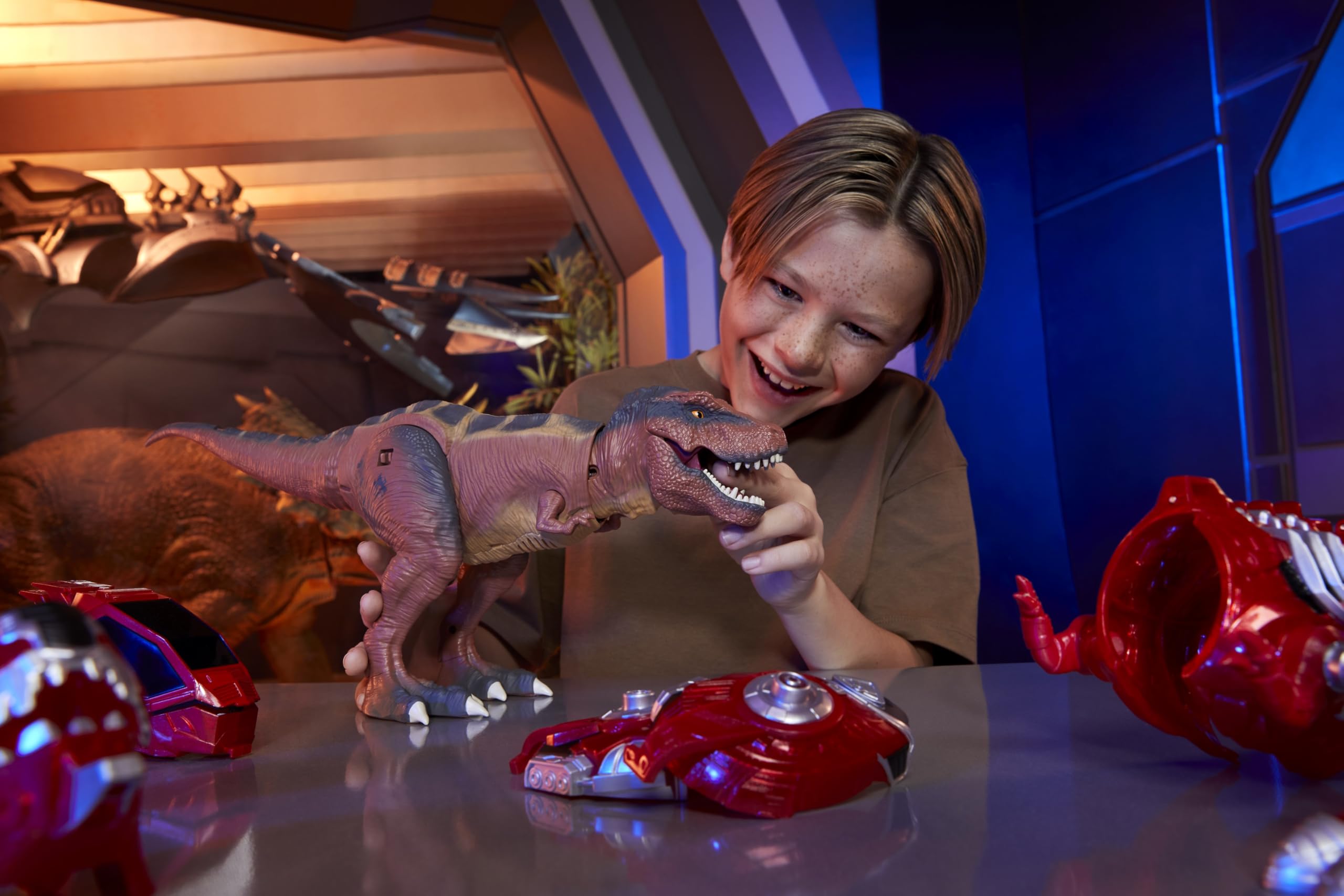 Armor-Up: Dinosaurio T-Rex AJAX - Figura de acción con 7 Piezas de Armadura extraíbles y acción de mordida al presionar la Cola, Edad Recomendada: +6 años